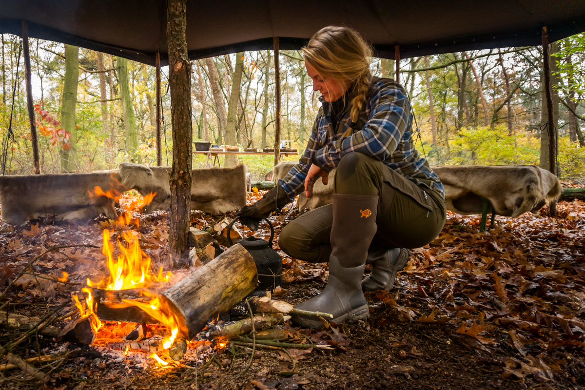 Women And Fire Woodwalker Lady